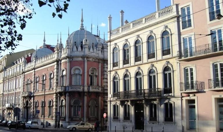 Principe Real Charming 1br,ba Private Courtyard Apartment Lisbon